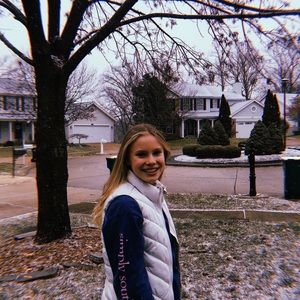 Meet your Posher, Macy